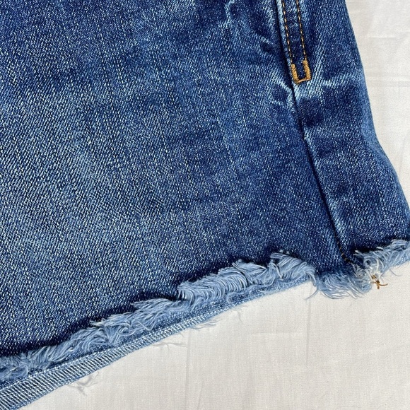 Free People Cutoff Denim Jean Shorts Button Fly Medium Wash Fringe - Picture 5 of 7
